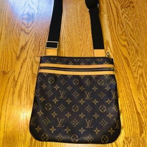 Authentic Louis Vuitton messenger bag
